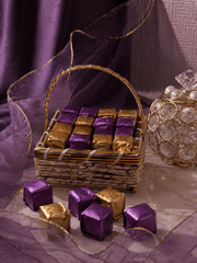 Chocolate Gift Basket (20 pcs)